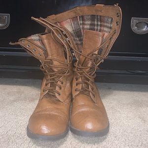 Brown Plaid Boots Women’s Size 10